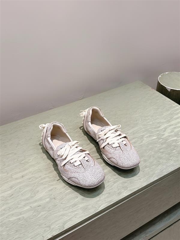 20251127165610443 310